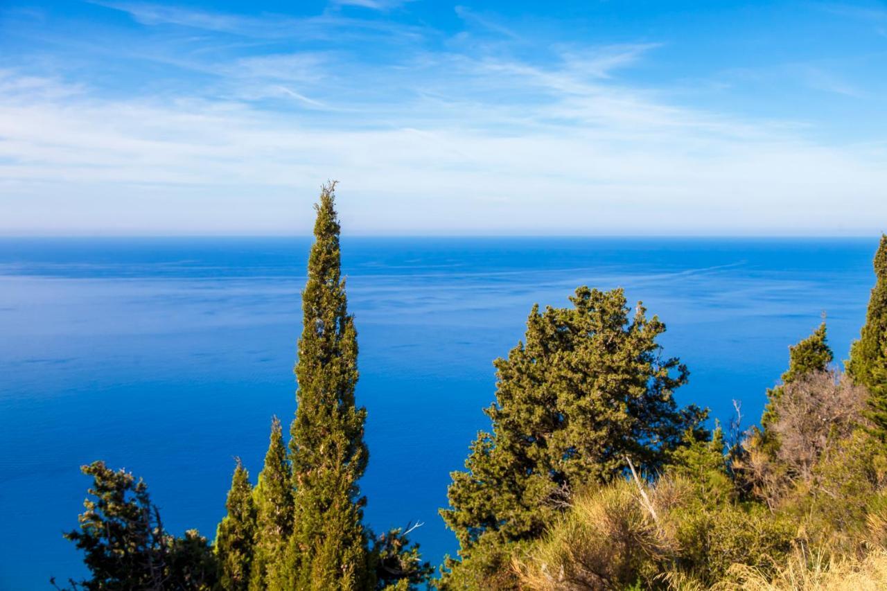Ble On Blue Villa Athánion Екстериор снимка